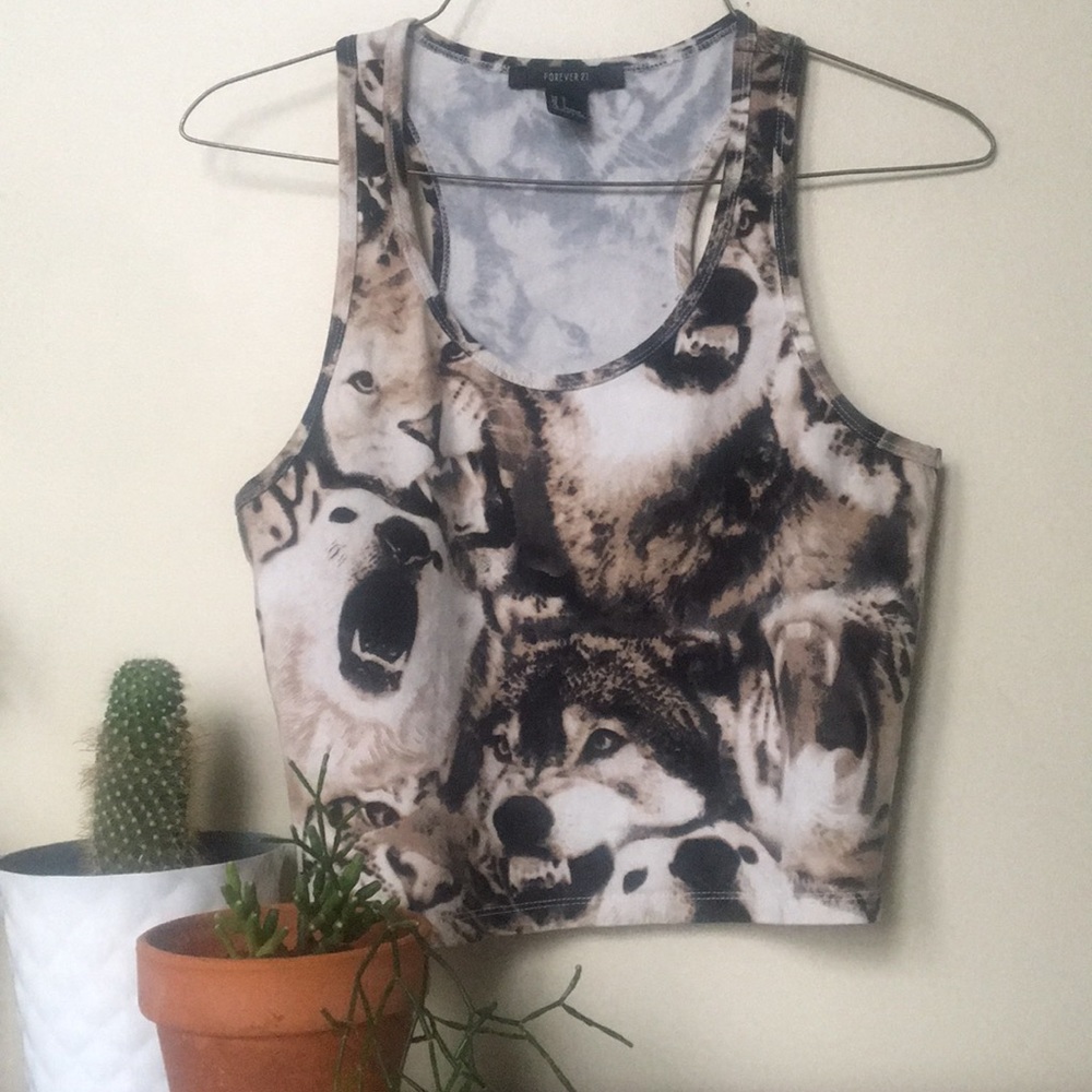 HOWLING CROP TOP